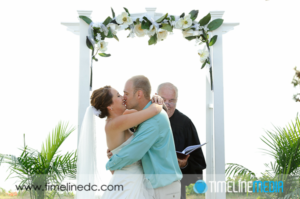 Wedding photography - Leah and CJ on their wedding day ©TimeLine Media