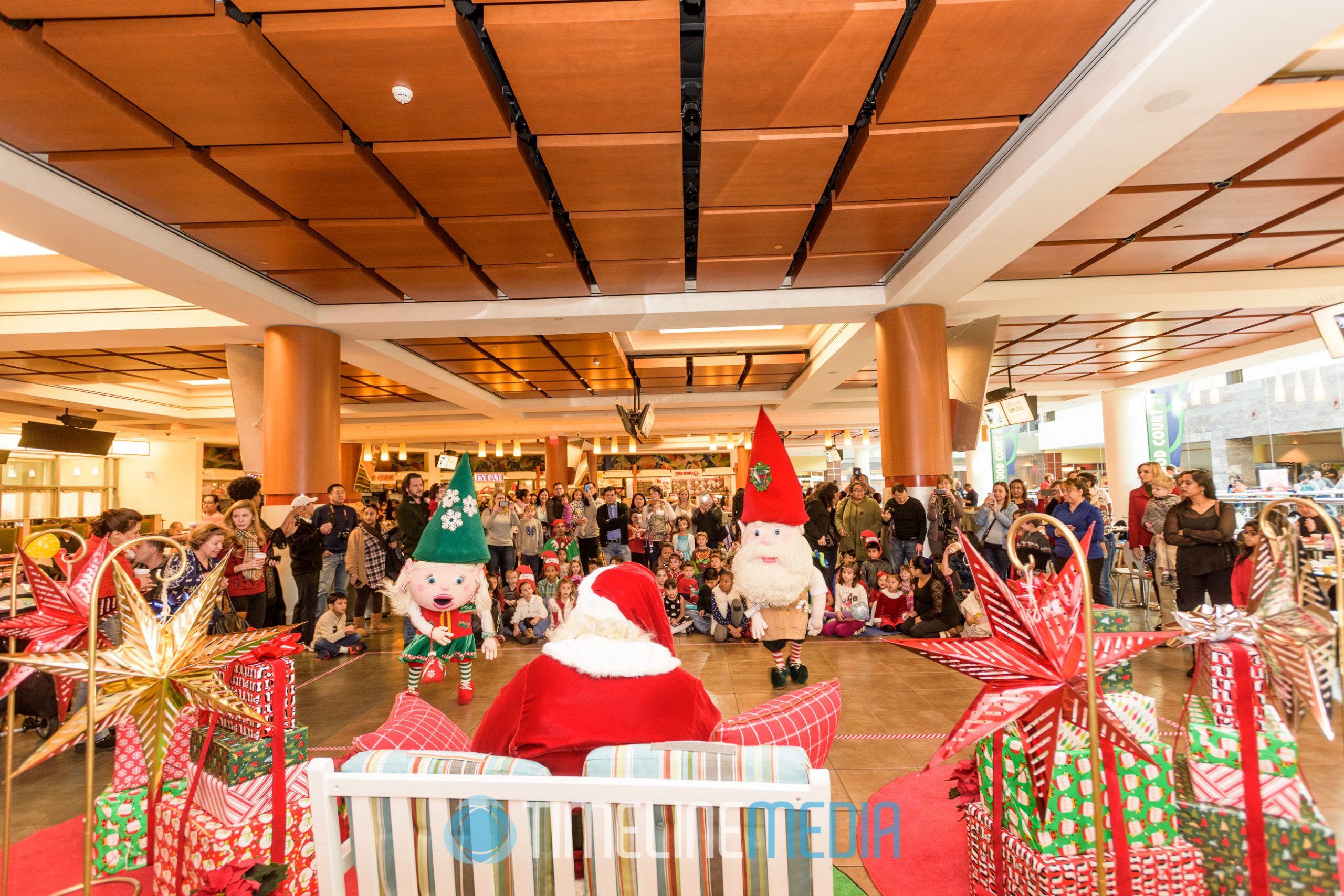 Those Funny Little People perform at the Santa Breakfast - Tysons Corner Center
