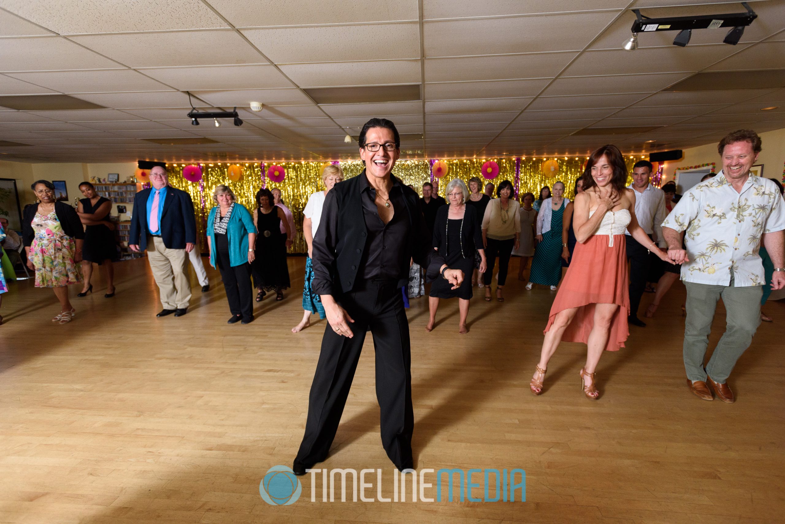 Carlos teaching a line dance ©TimeLine Media
