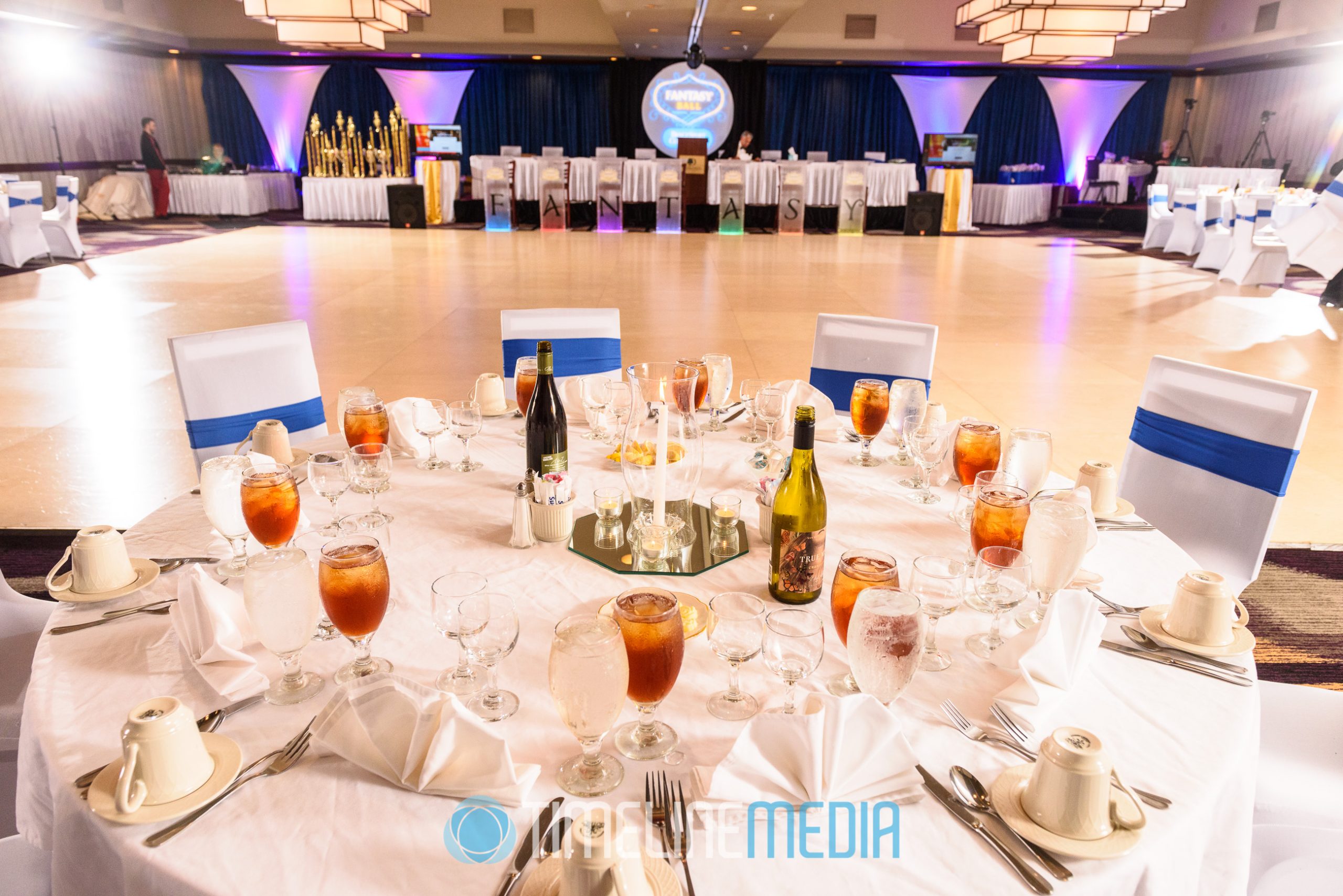 Dinner table at the Fantasy Ball Dancesport Competition ©TimeLine Media