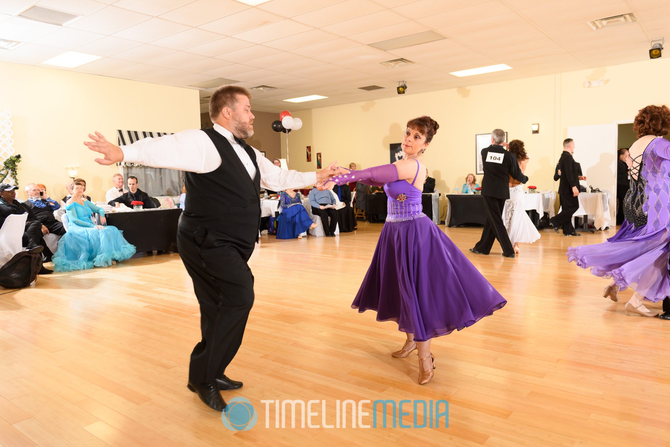 Smooth dancers at Simply Ballroom VA 2017 River City ©TimeLine Media