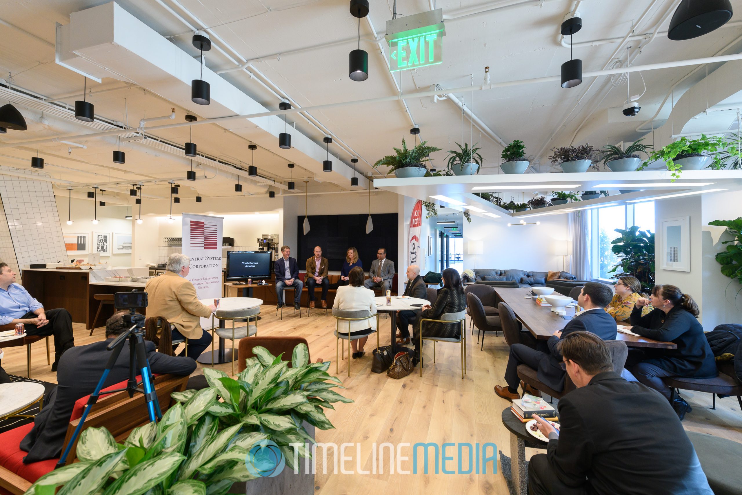 0124-AC-Charity-to-Change-panel-20191205