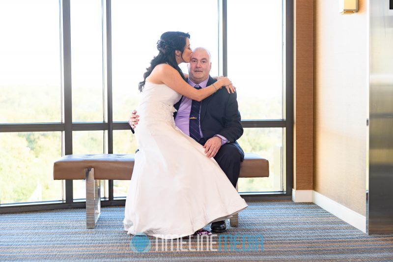 Bride kisses her father prior to leaving for the wedding ceremony ©TimeLine Media