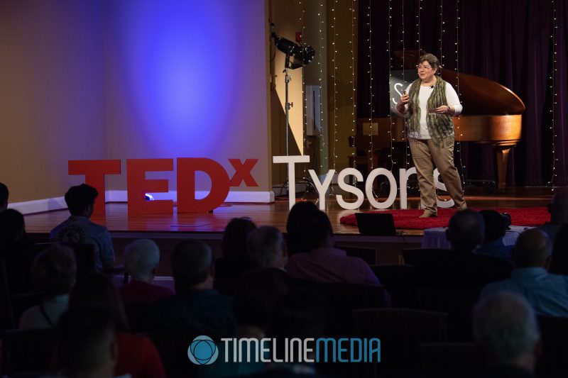 Audri Beugelsdijk speaking at a TEDxTysons salon event ©TimeLine Media
