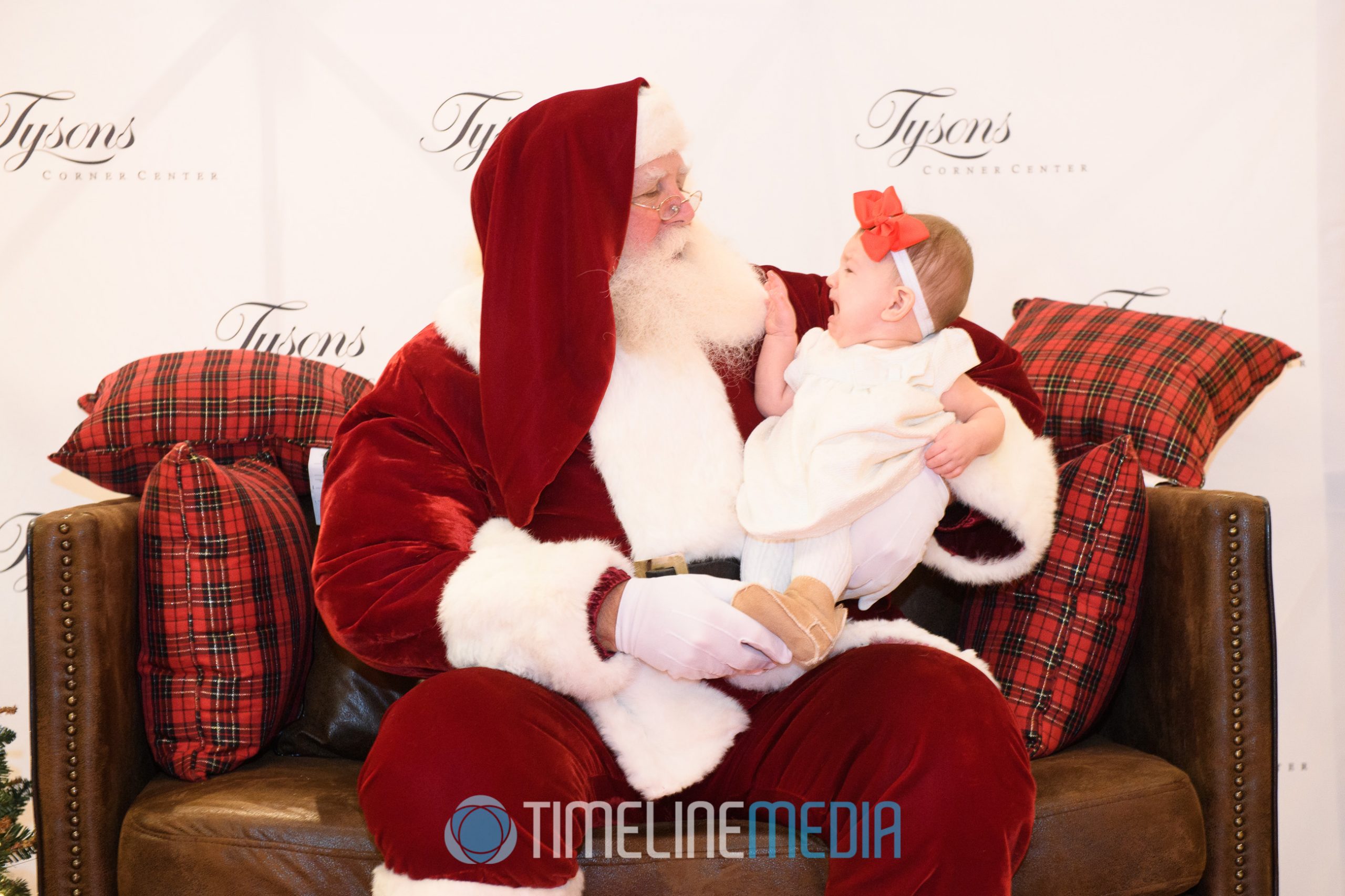 Santa greeting babies at Tysons Corner Center 2016 Santa breakfast