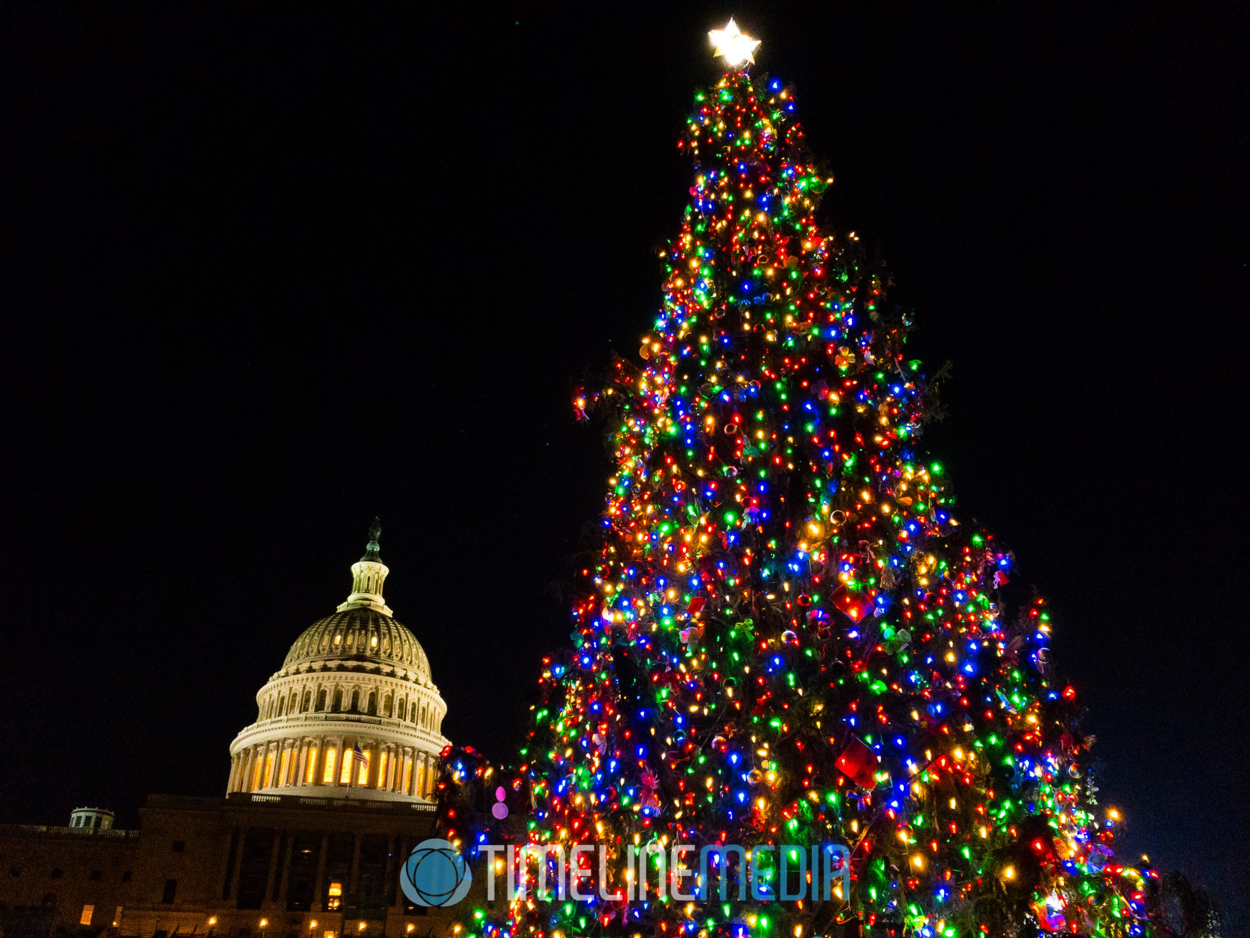 2016 Christmas Day at the US Capitol building ©TimeLine Media