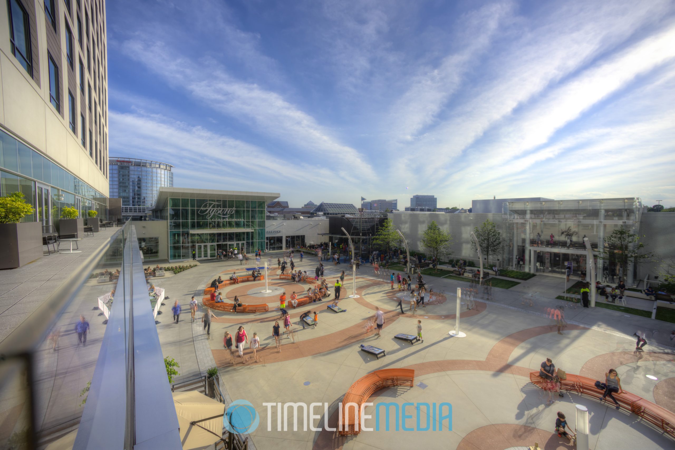 Summer on the Plaza at Tysons Corner Center 