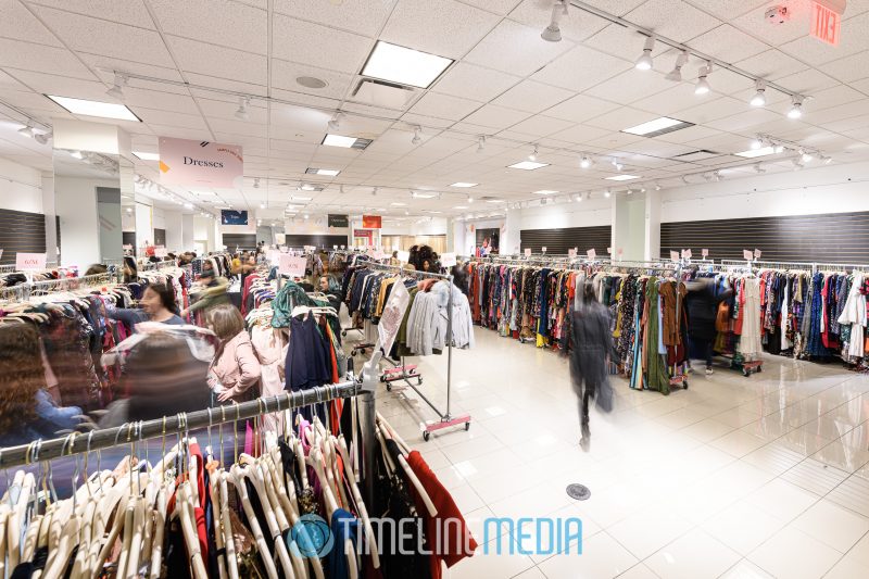 Shoppers going through Rent the Runway temporary location in Tysons Corner Center