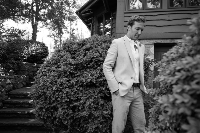 Ashwood waits for his bride prior to their wedding ceremony in Paris, Virginia ©TimeLine Media