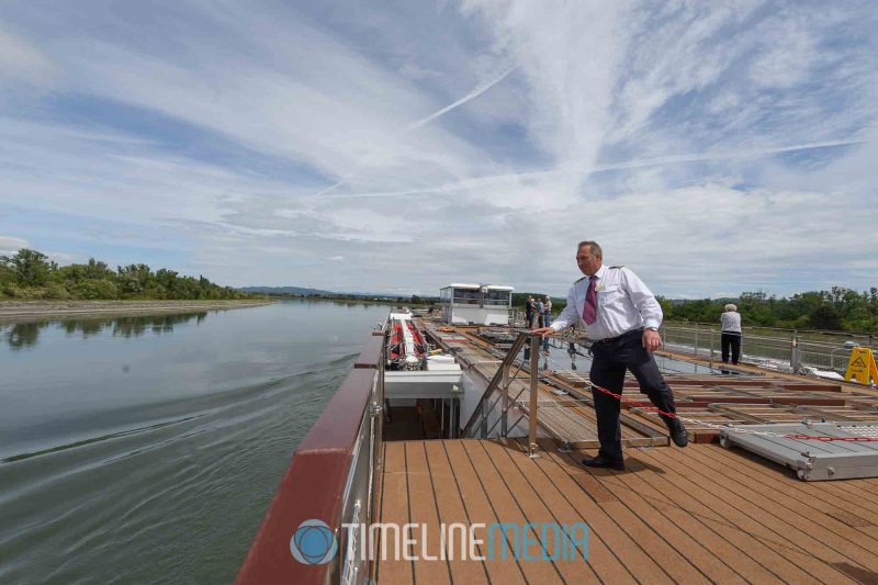 Crew preparing the top deck for low bridges on the Rhone River ©TimeLine Media